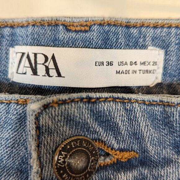 Zara Denim Embroidered Crystal Jeans Size 26 - Picture 6 of 10